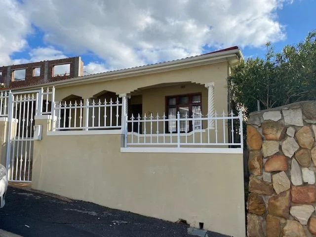 1 Bedroom House to rent in Walmer Estate