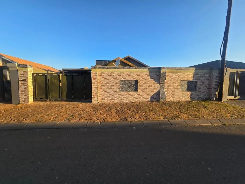 3 Bedroom House to rent in Protea Glen