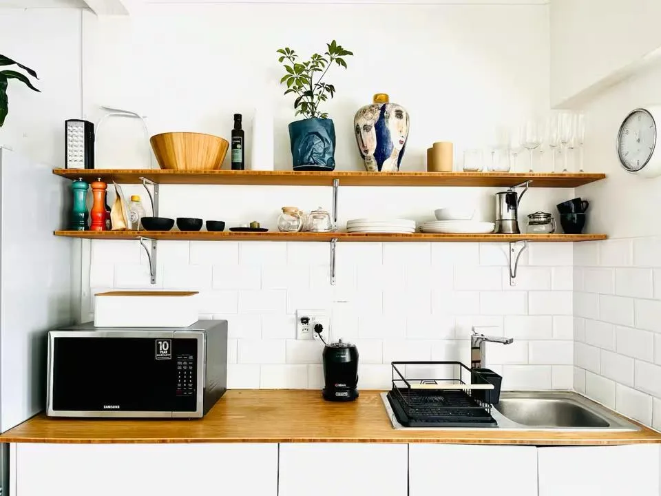 0.5 Bedroom Apartment / flat to rent in Three Anchor Bay