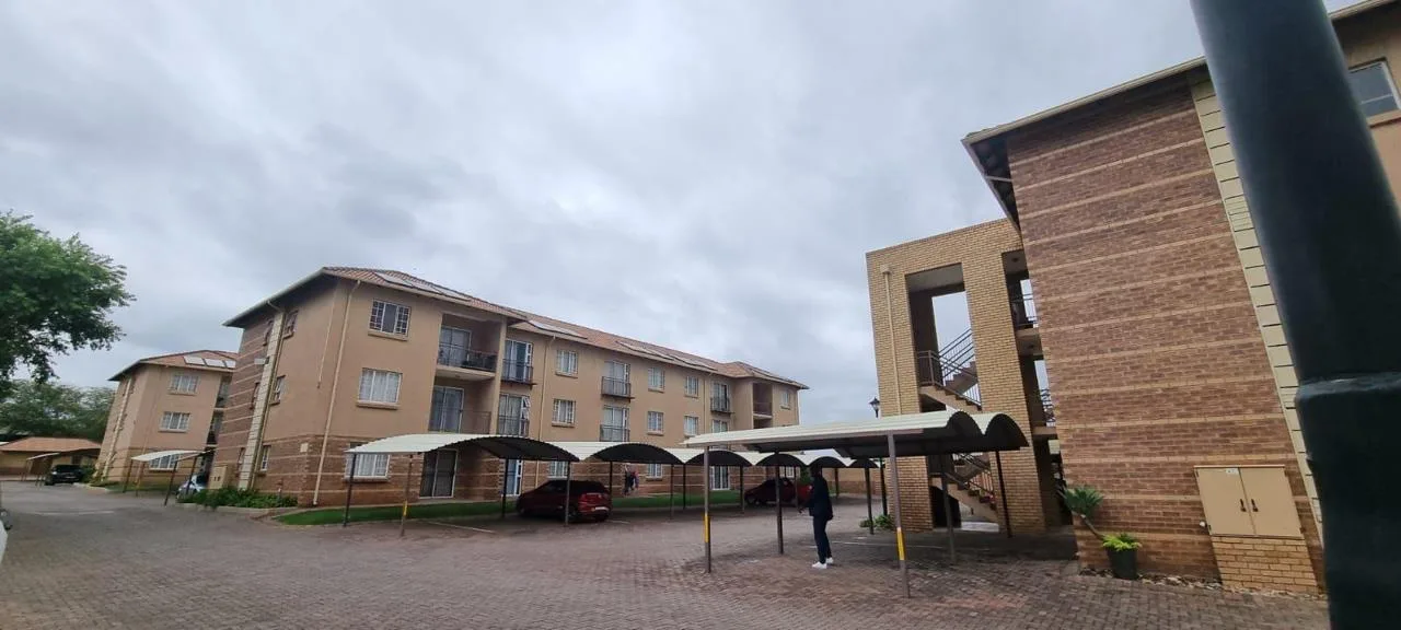 2 Bedroom Apartment / flat to rent in Montana
