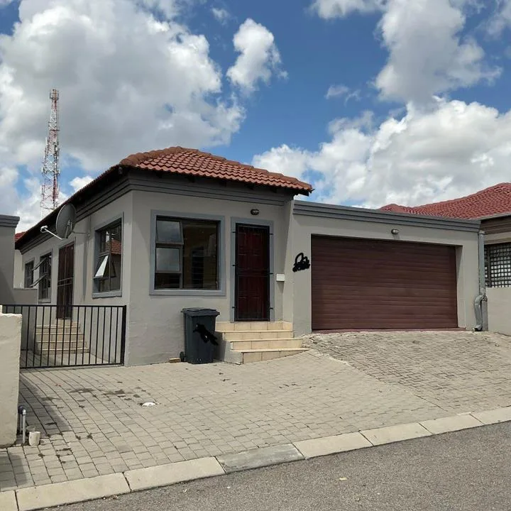 3 Bedroom Townhouse to rent in Sagewood