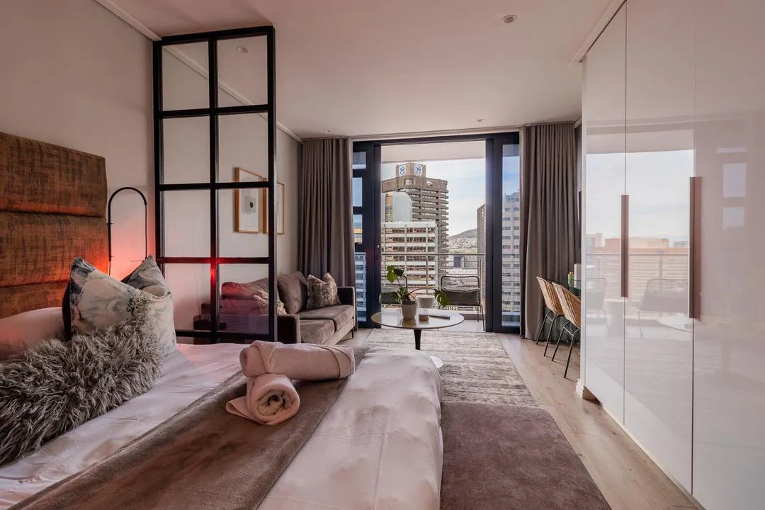 0.5 Bedroom Apartment / flat for sale in Cape Town City Centre