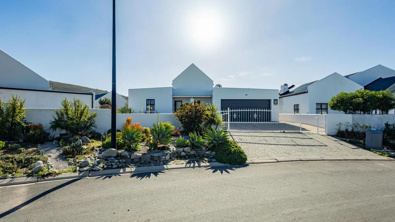 3 Bedroom House for sale in Harbour Lights