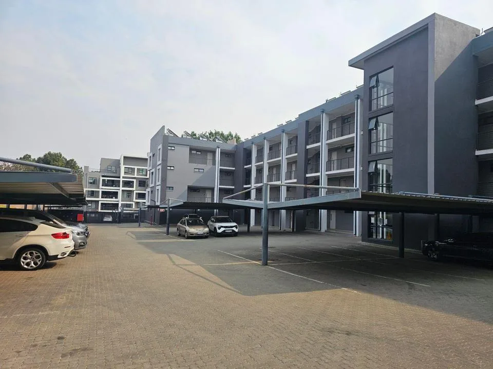 0.5 Bedroom Apartment / flat to rent in Morningside