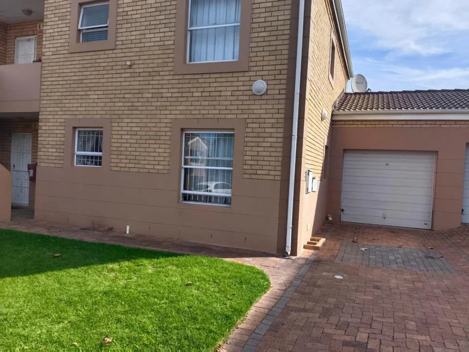 2 Bedroom Apartment / flat to rent in Durbanville Central
