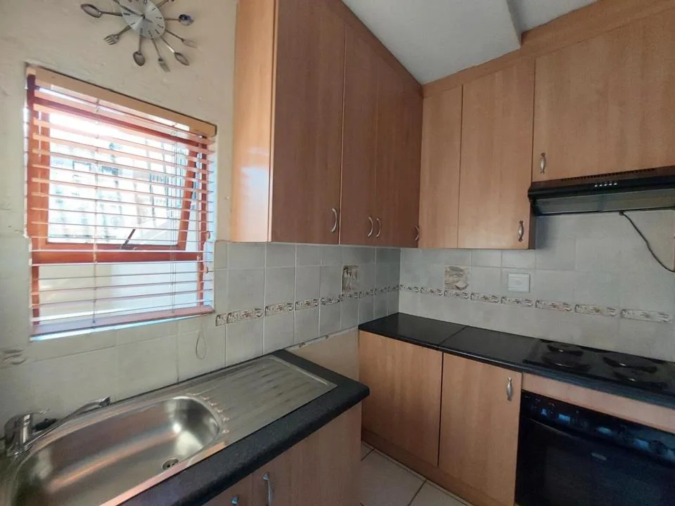 2 Bedroom Apartment / flat to rent in Vanderbijlpark CW 2