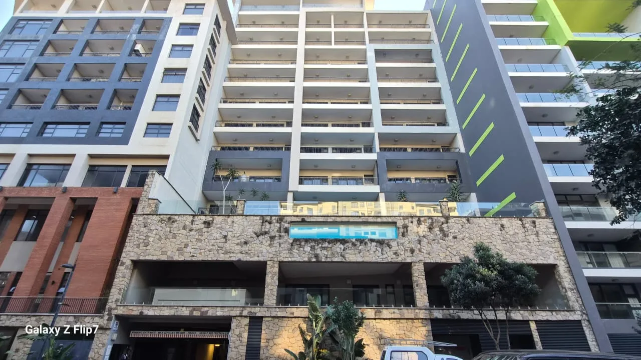 2 Bedroom Apartment / flat to rent in Umhlanga Ridge