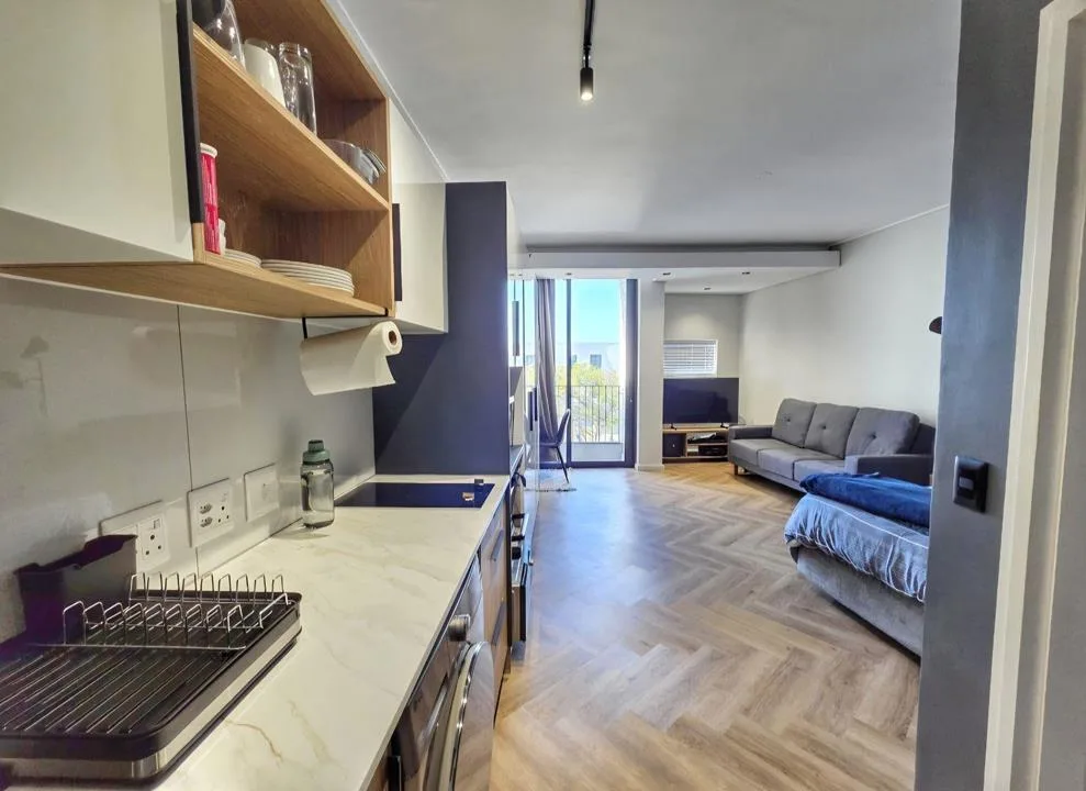 0.5 Bedroom Apartment / flat to rent in Century City