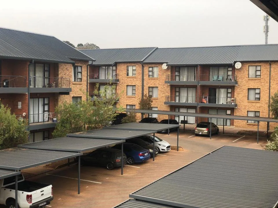 2 Bedroom Apartment / flat to rent in Olympus AH