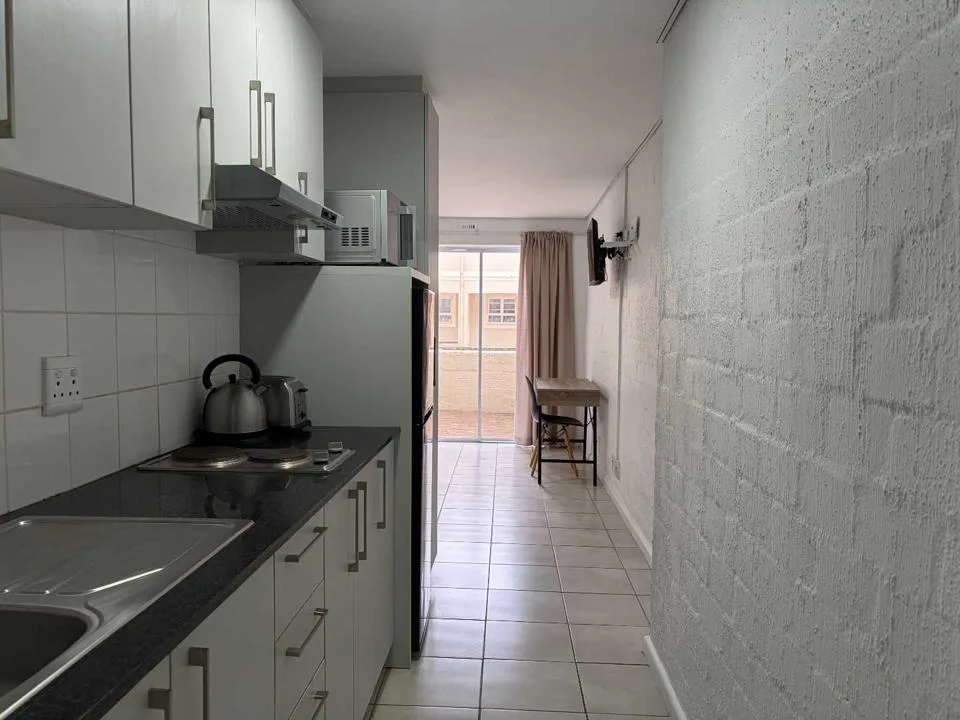 1 Bedroom Apartment / flat to rent in La Colline