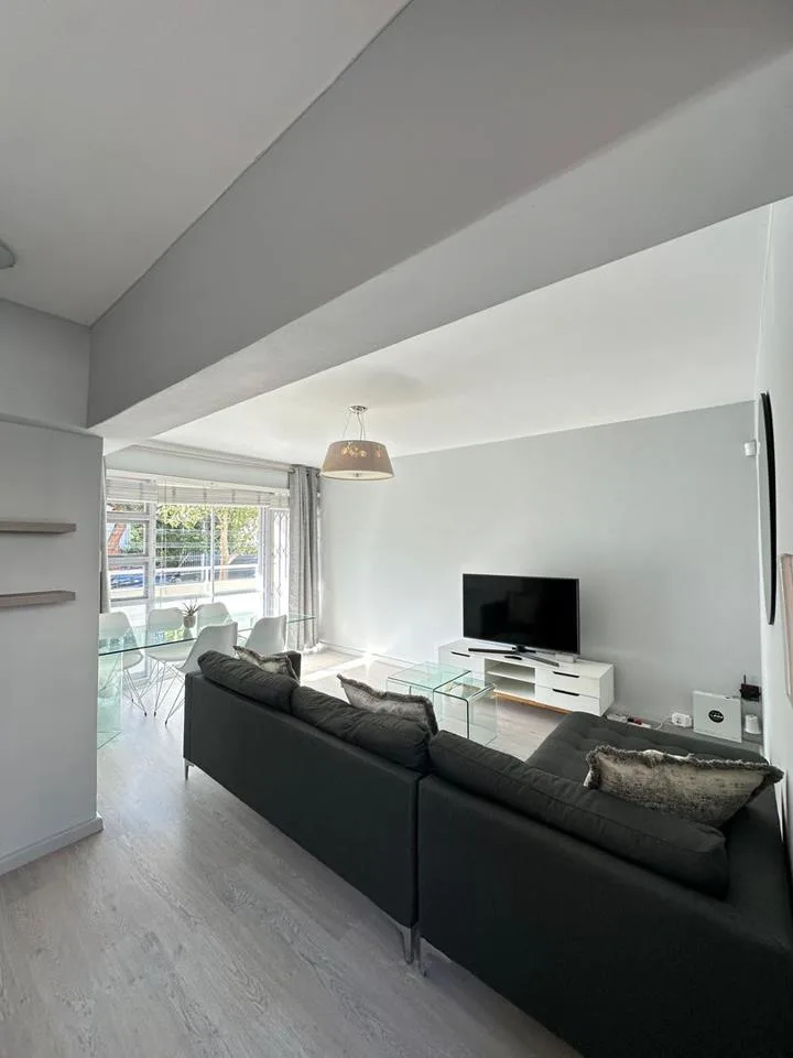2 Bedroom Apartment / flat to rent in Sea Point