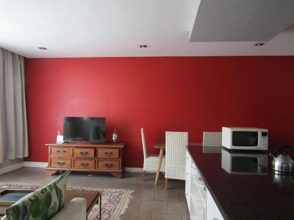 2 Bedroom Apartment / flat to rent in Newtown