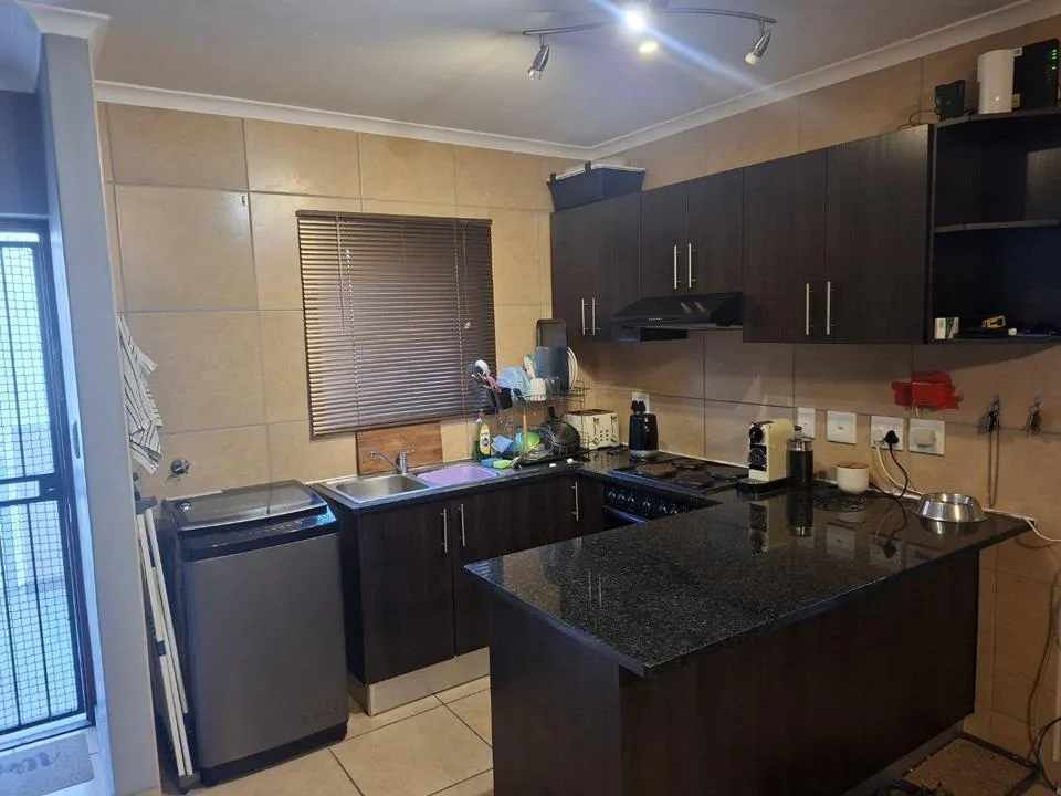 2 Bedroom Apartment / flat to rent in Burgundy Estate
