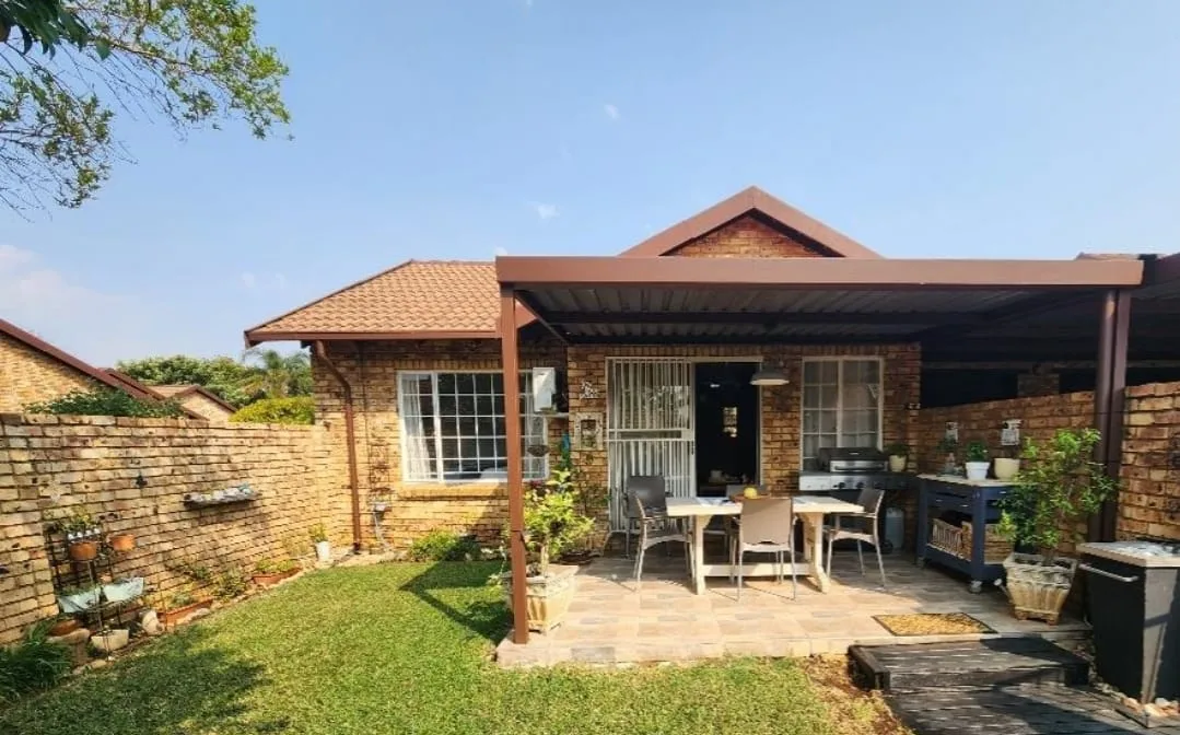 2 Bedroom Townhouse to rent in Equestria