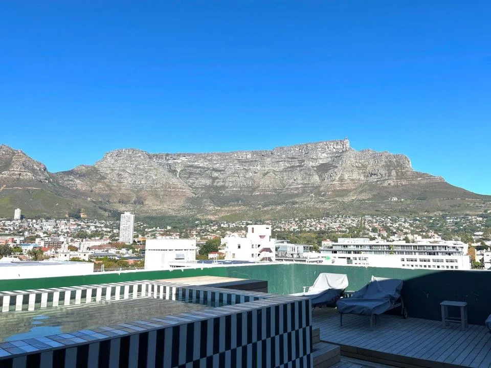 0.5 Bedroom Apartment / flat to rent in Cape Town City Centre