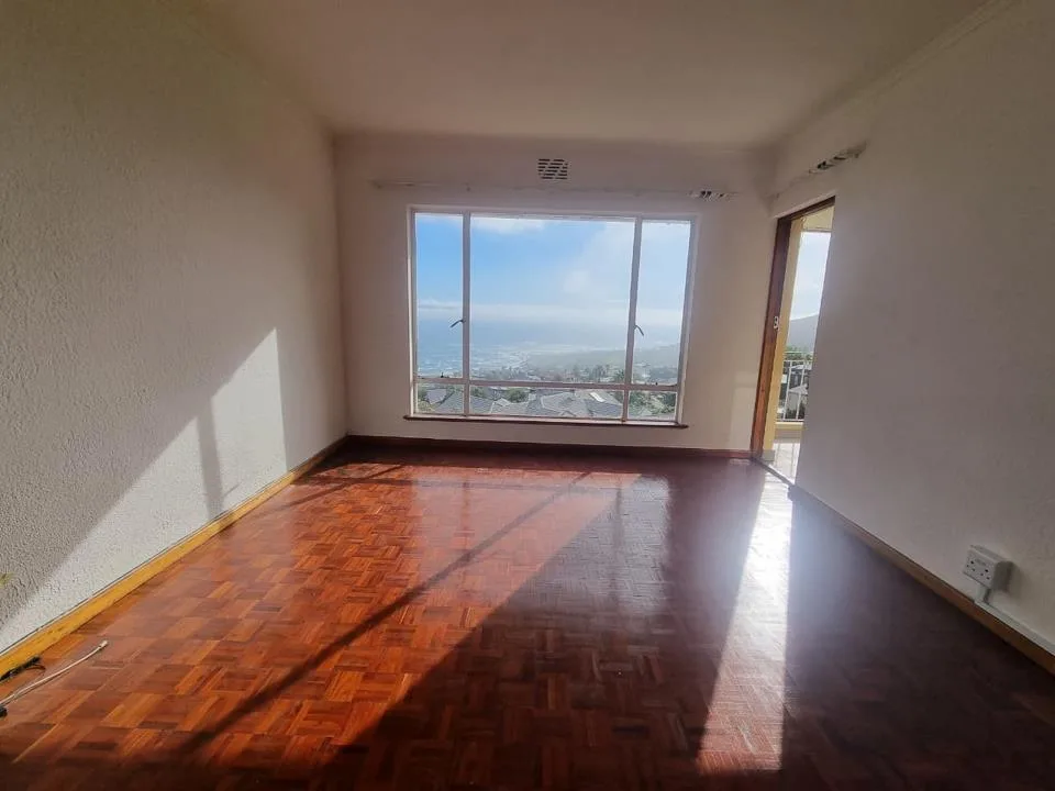 4 Bedroom Apartment / flat to rent in Camps Bay