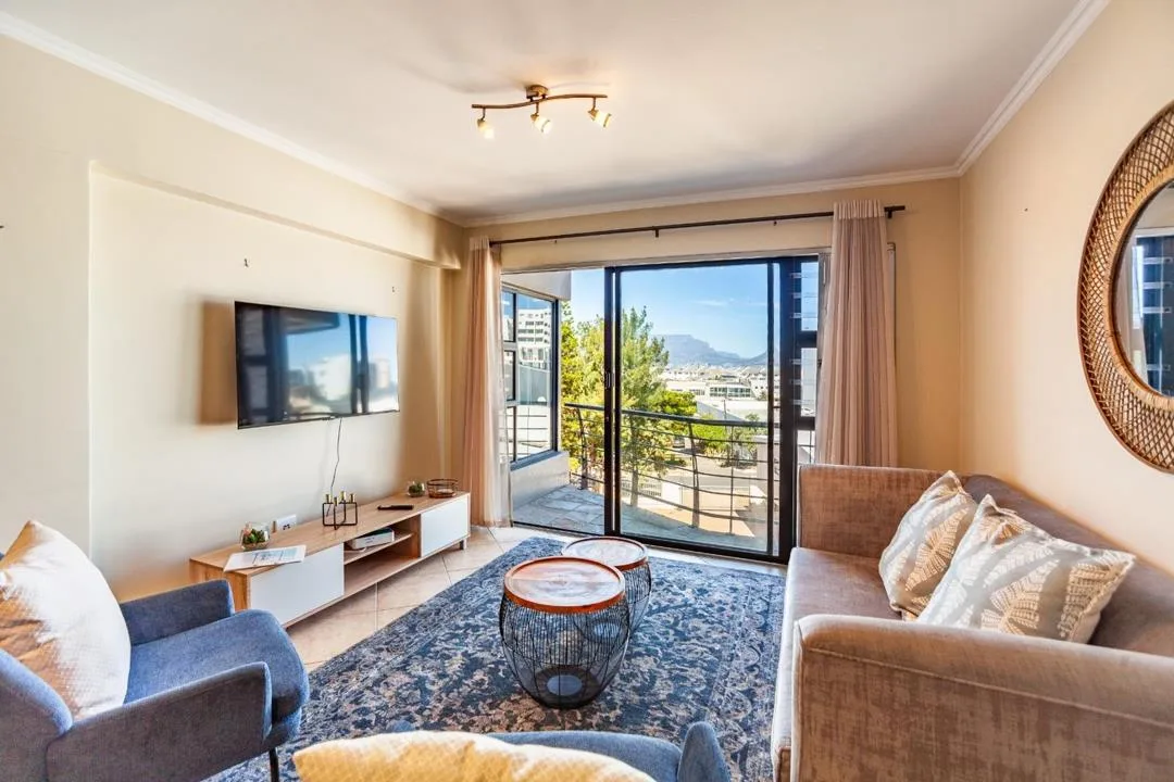 2 Bedroom Apartment / flat to rent in Waves Edge