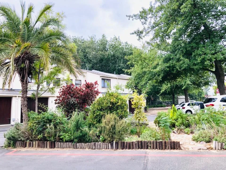 3 Bedroom Apartment / flat to rent in Dennesig