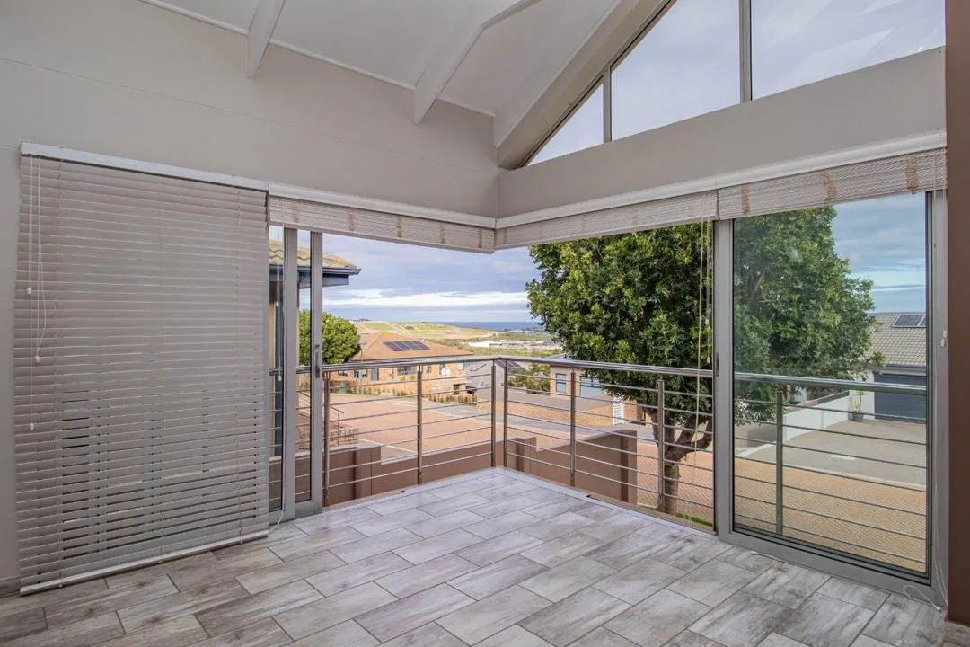 3 Bedroom House for sale in Monte Christo