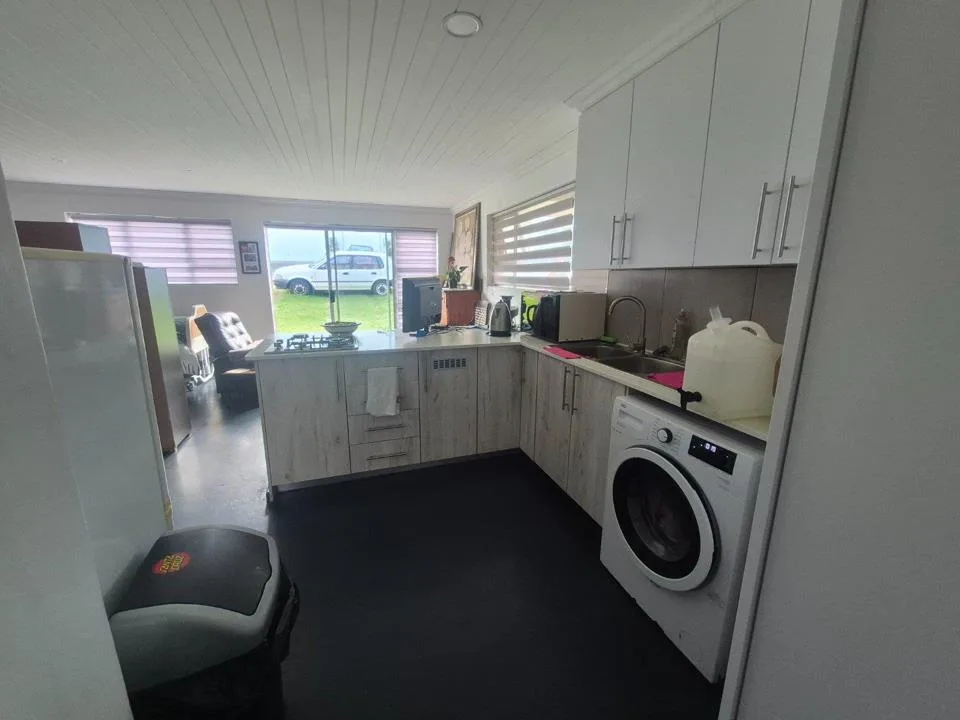 1 Bedroom Apartment / flat to rent in Stilbaai Wes