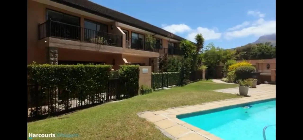 2 Bedroom Apartment / flat to rent in Stuarts Hill