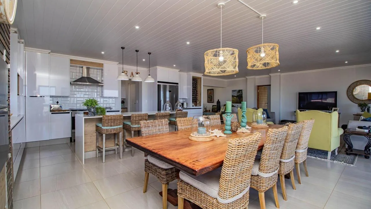 4 Bedroom House for sale in Monte Christo
