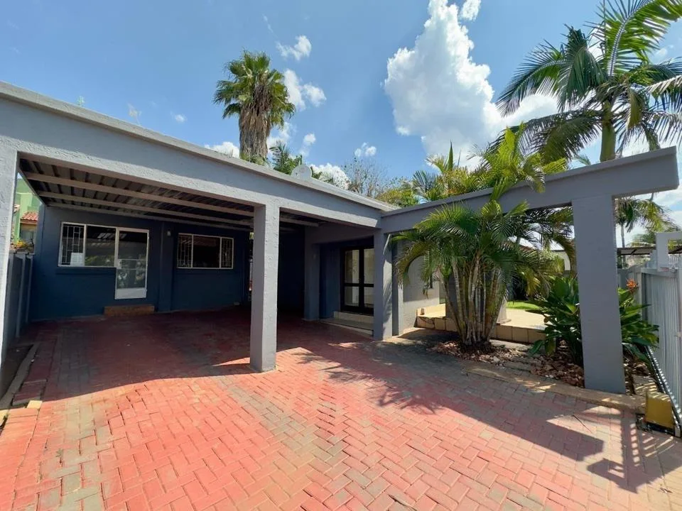 3 Bedroom House to rent in Montana Park
