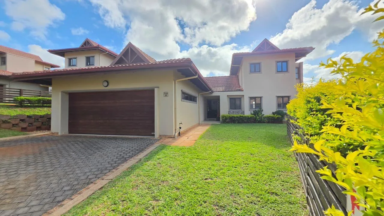 3 Bedroom Townhouse to rent in Izinga Estate