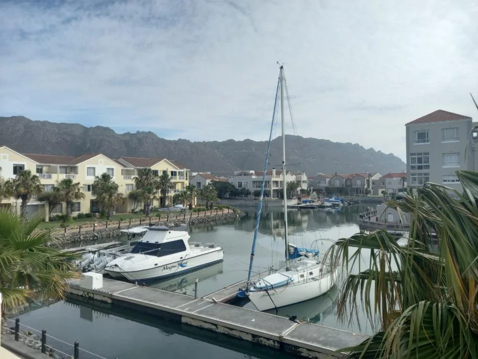 2 Bedroom Apartment / flat to rent in Harbour Island