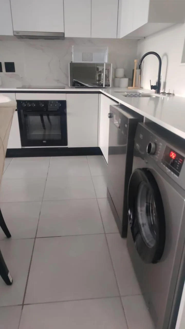 3 Bedroom Apartment / flat to rent in Waterfall