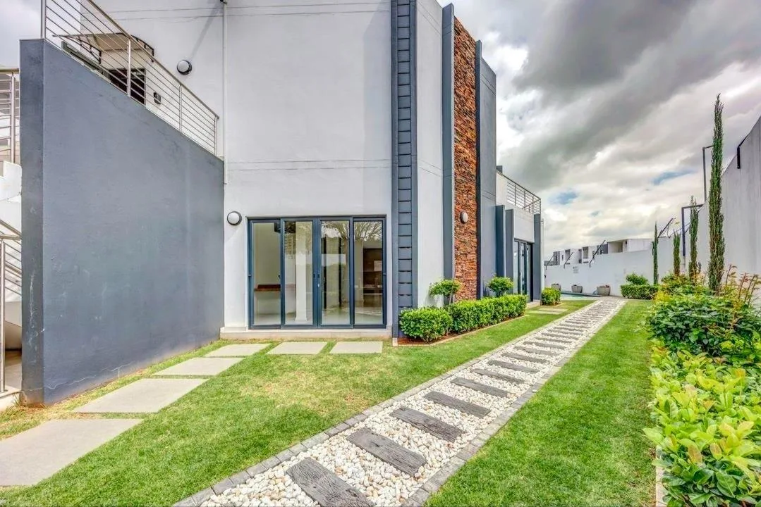 2 Bedroom Apartment / flat to rent in Carlswald