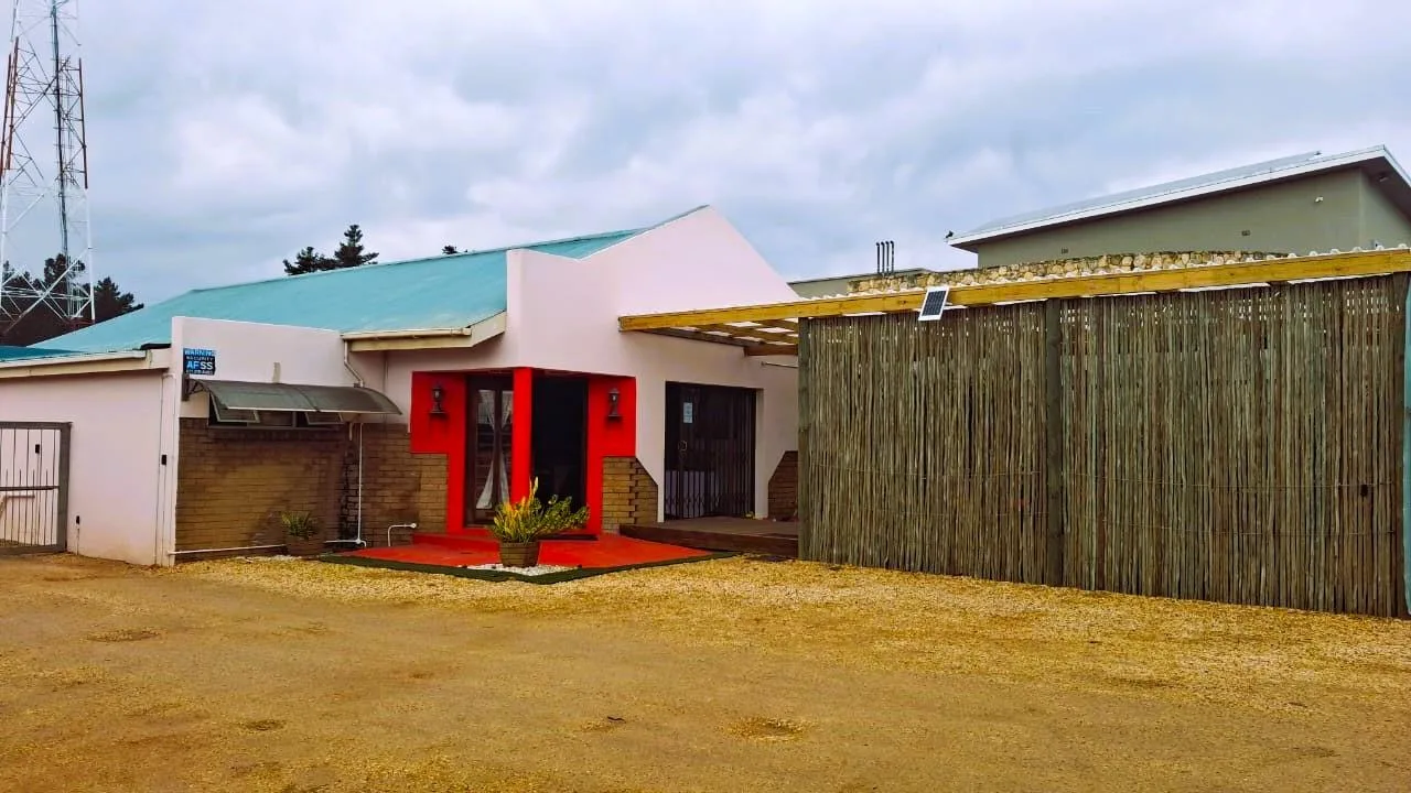 3 Bedroom House for sale in Albertinia