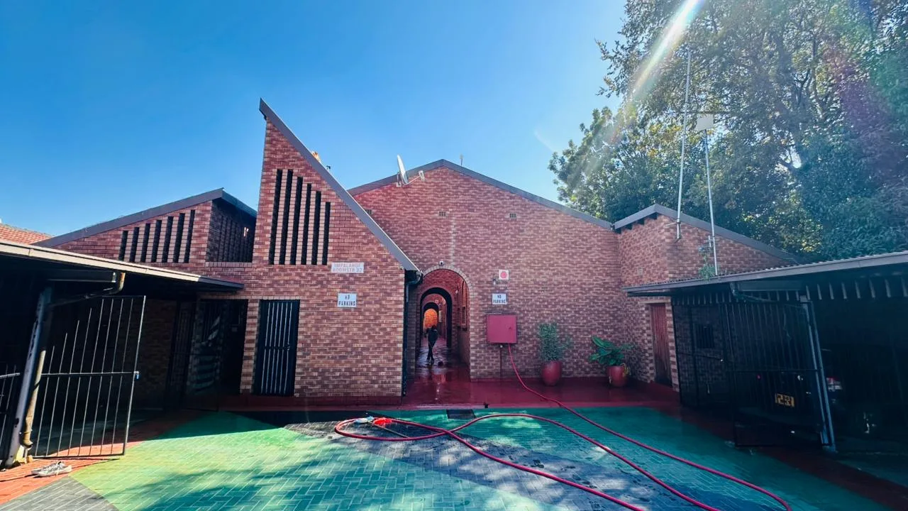 2 Bedroom Townhouse for sale in Rustenburg Central