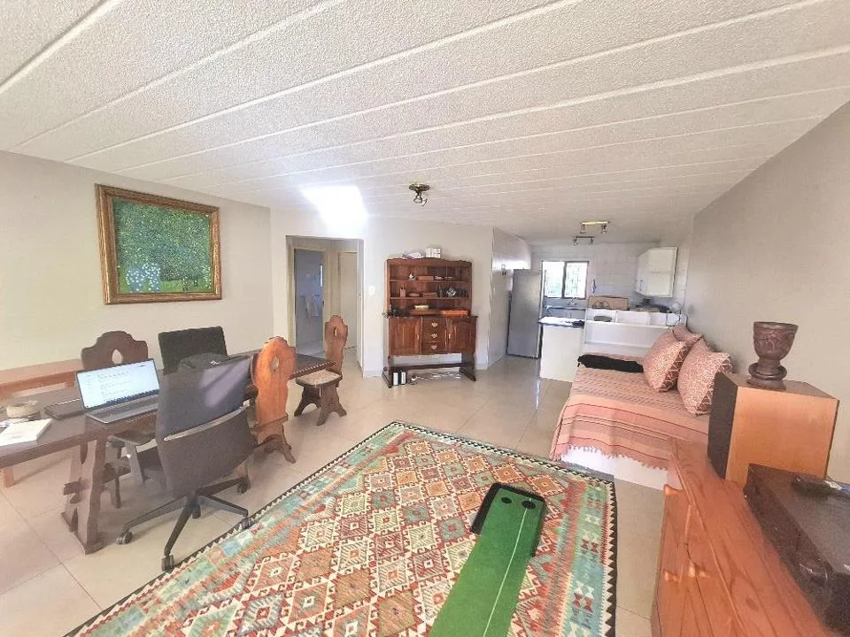 2 Bedroom Apartment / flat to rent in Morningside