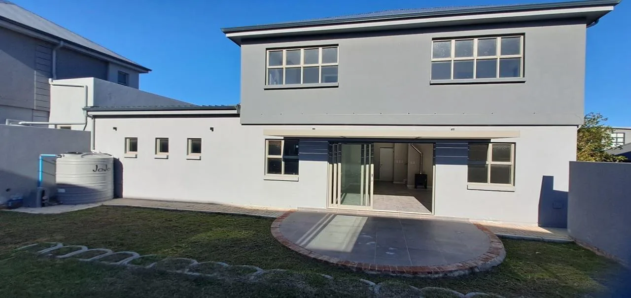 3 Bedroom House for sale in Blue Mountain Village