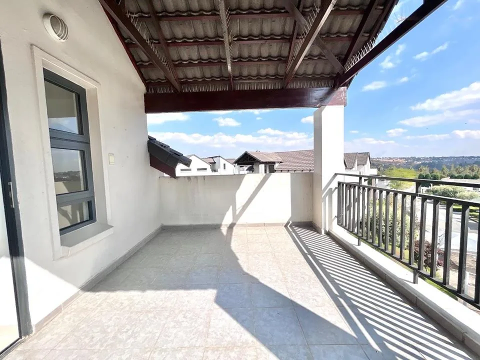 2 Bedroom Apartment / flat to rent in The View