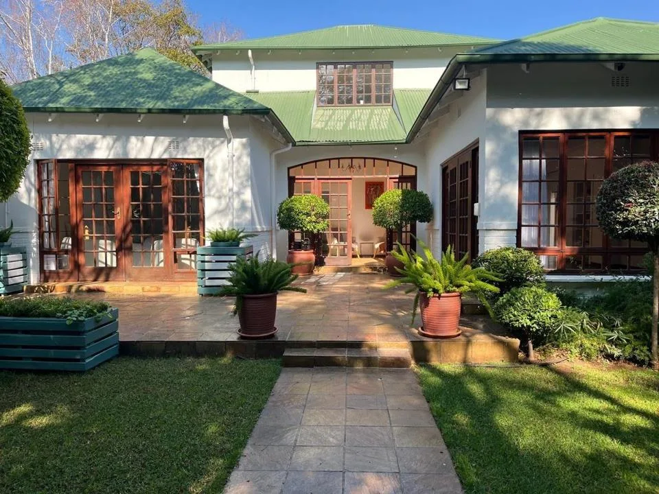 4 Bedroom House to rent in Parkwood