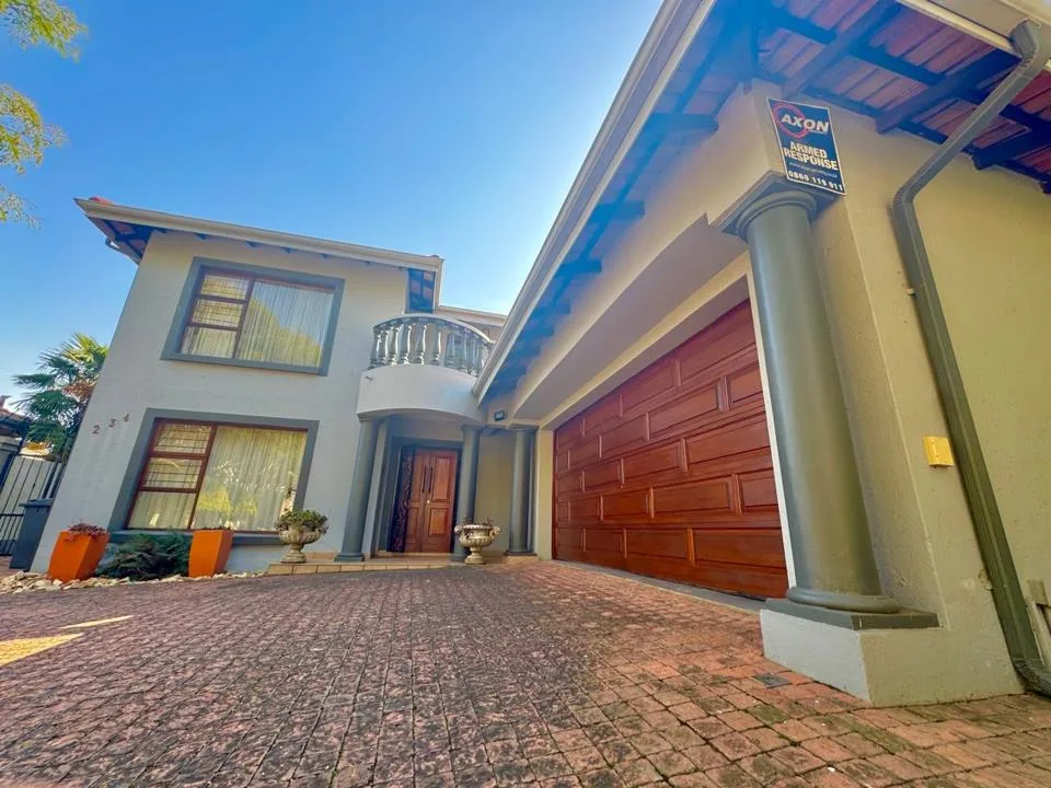 4 Bedroom House to rent in Waterkloof