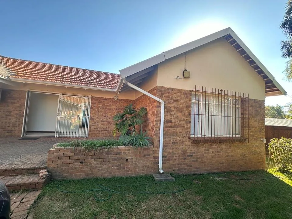 1 Bedroom Apartment / flat to rent in Florida Park