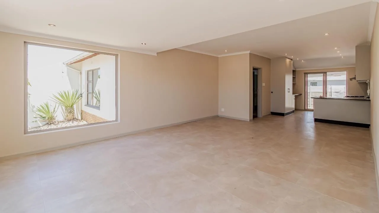 3 Bedroom House to rent in Duynefontein