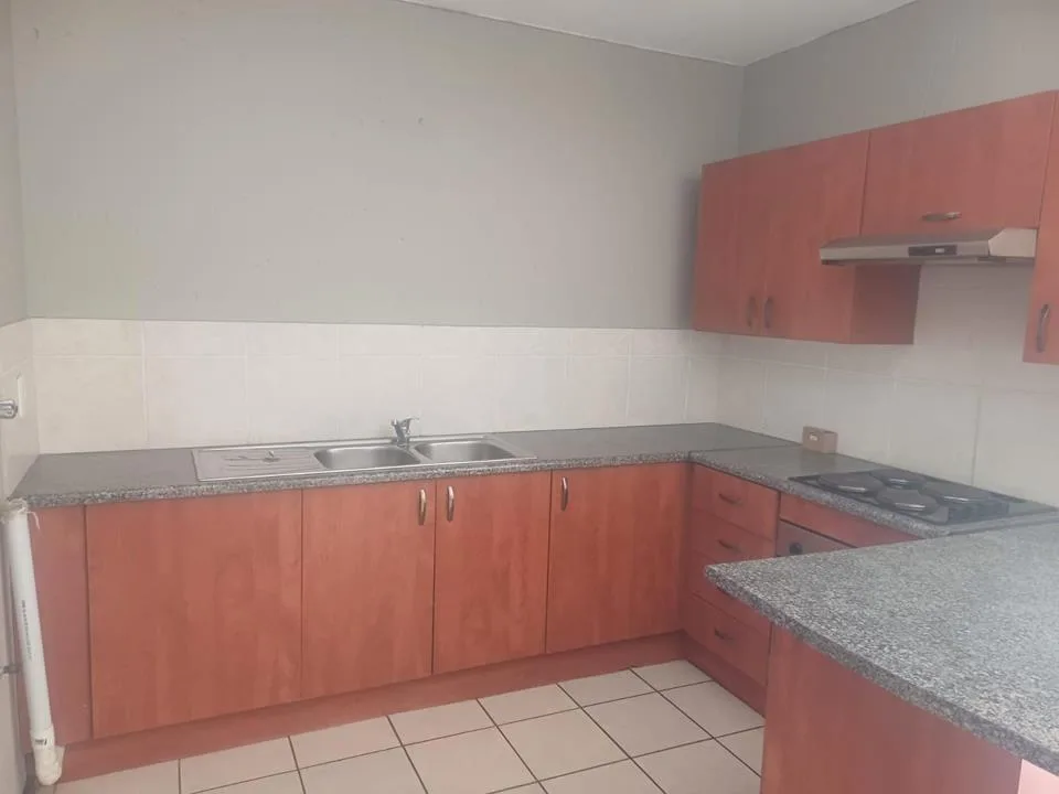 2 Bedroom Apartment / flat to rent in Comet