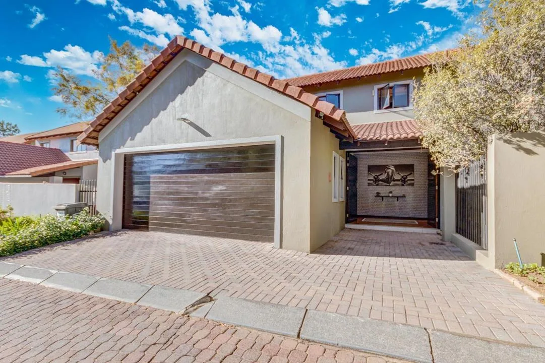 3 Bedroom Townhouse to rent in Fourways