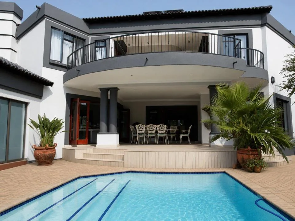 4 Bedroom House to rent in Silver Lakes Golf Estate