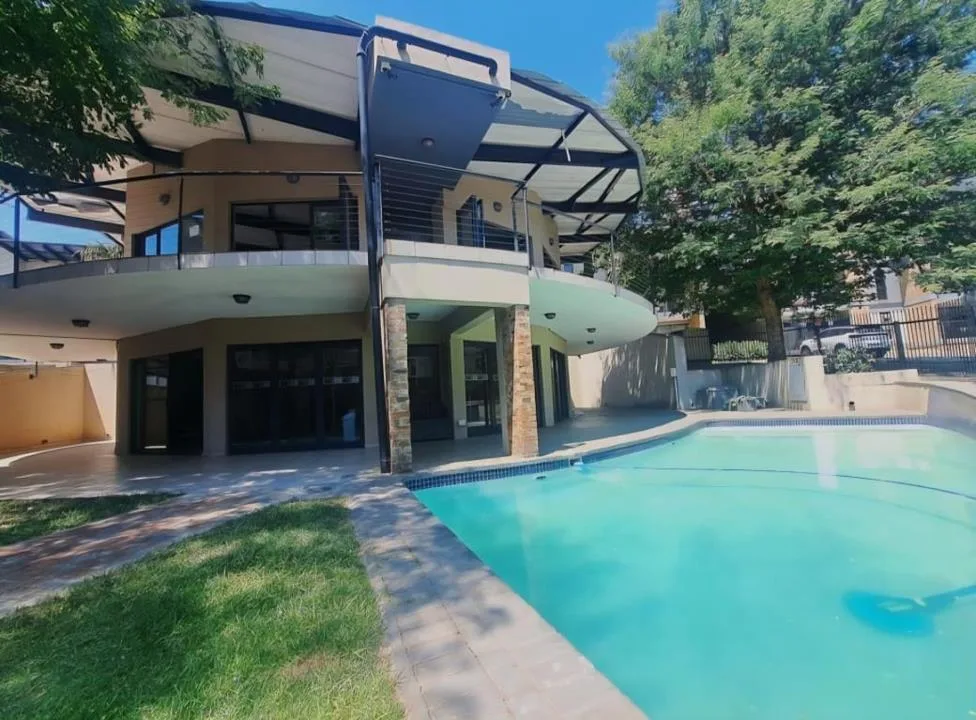 2 Bedroom Apartment / flat to rent in Bedfordview