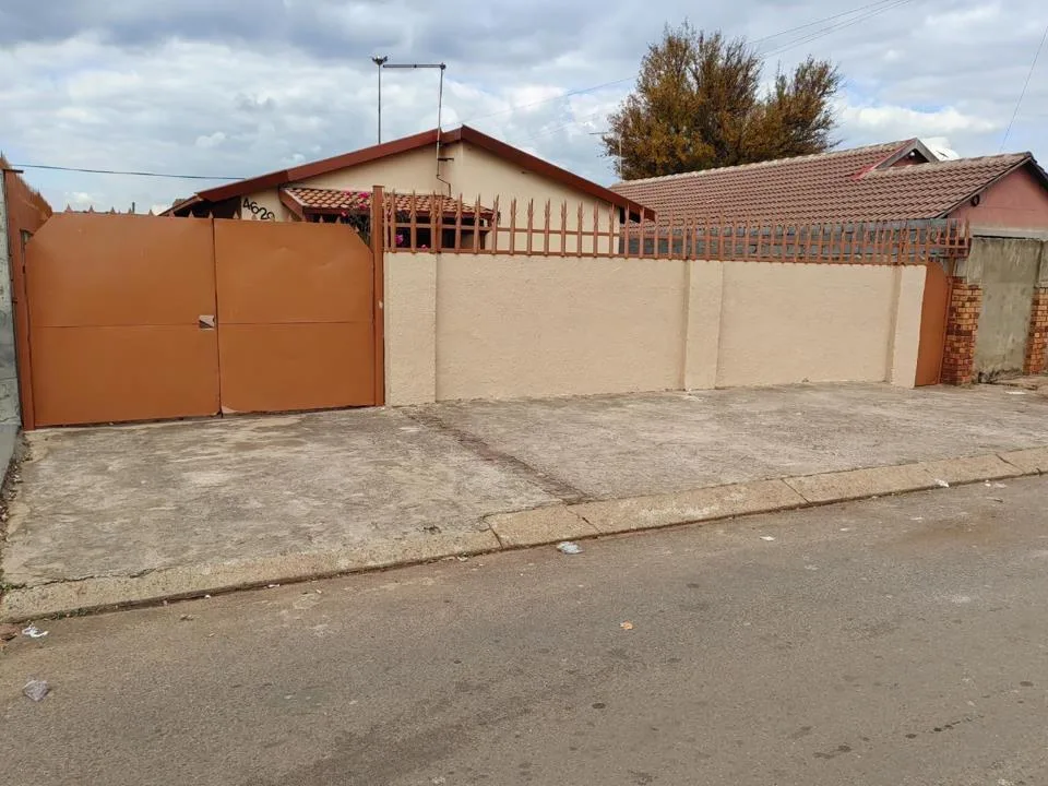 3 Bedroom House to rent in Chiawelo