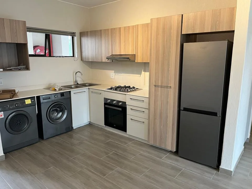 2 Bedroom Apartment / flat to rent in Fourways