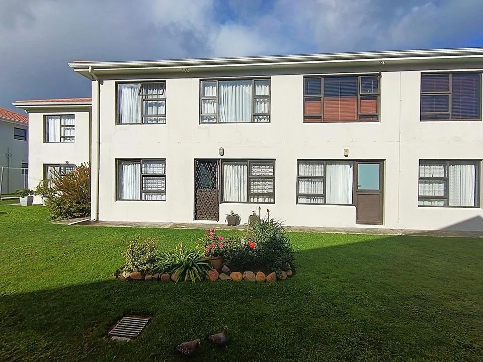2 Bedroom Apartment / flat for sale in Whispering Pines