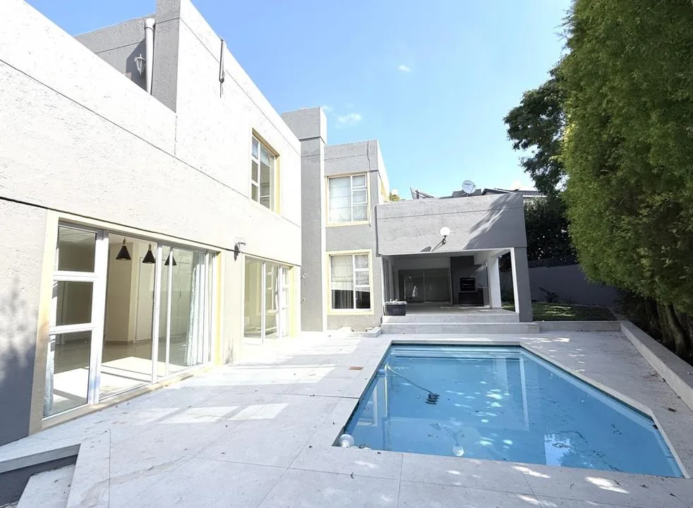 5 Bedroom House to rent in Dainfern Golf Estate