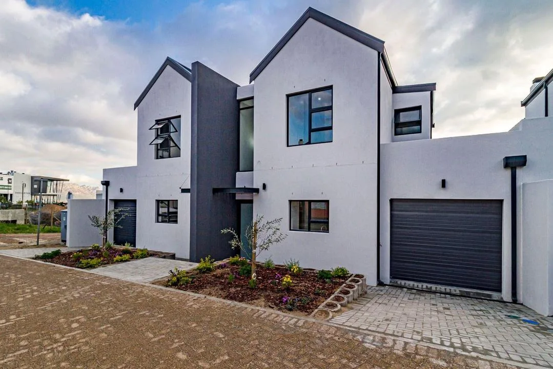 3 Bedroom House to rent in Mzuri Estate