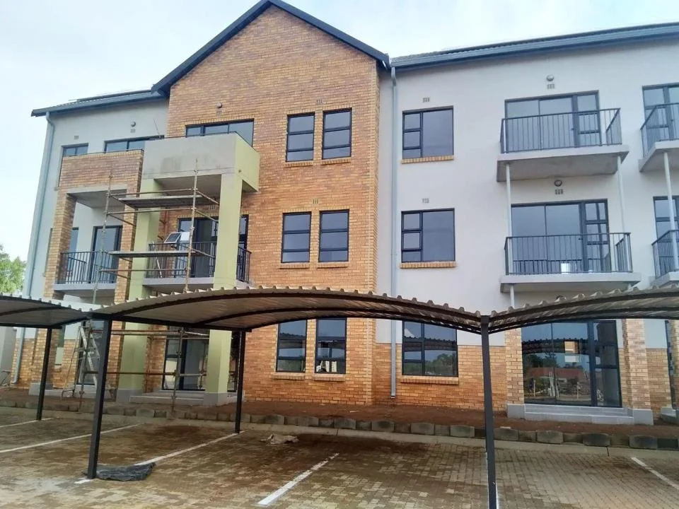 2 Bedroom Apartment / flat to rent in Montana